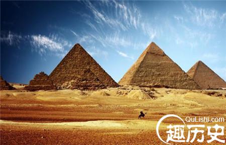 金字塔发现4600年前电视机 四角竟是黄金打造