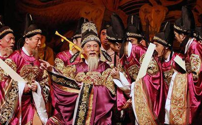 古代官员上朝都站什么位置? - 爱意古诗网