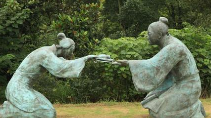 古代爱情故事之一:梁鸿与孟光之间为何会举案齐眉? - 我爱古诗