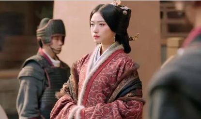 王异知道马超不太信任赵昂,她很想帮助丈夫解决这个问题.