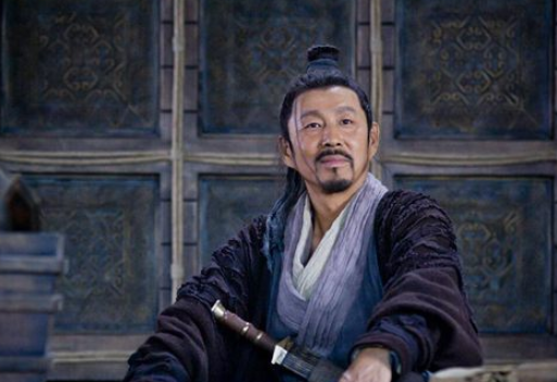 汉初三杰的三个人都要哪些功绩?他们对韩信而言谁更重要?