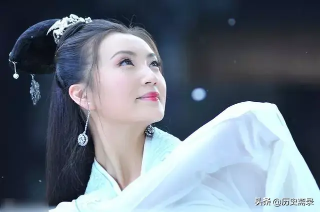 三國中貂蟬的死因和不同版本中死法不一致的原因是什么？