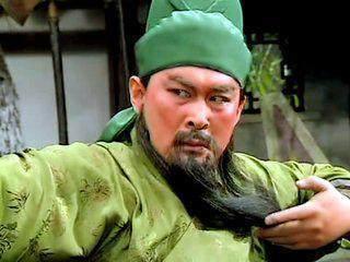 三国时代,关羽和曹操爱上同一女子,火药味十足!