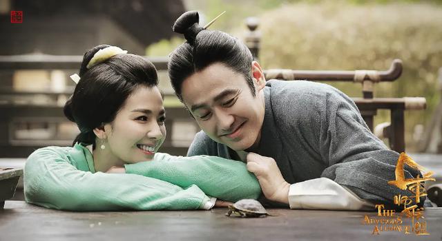 谦逊美丽的妻子帮助司马懿避免错误，但晚年遭遇厌恶