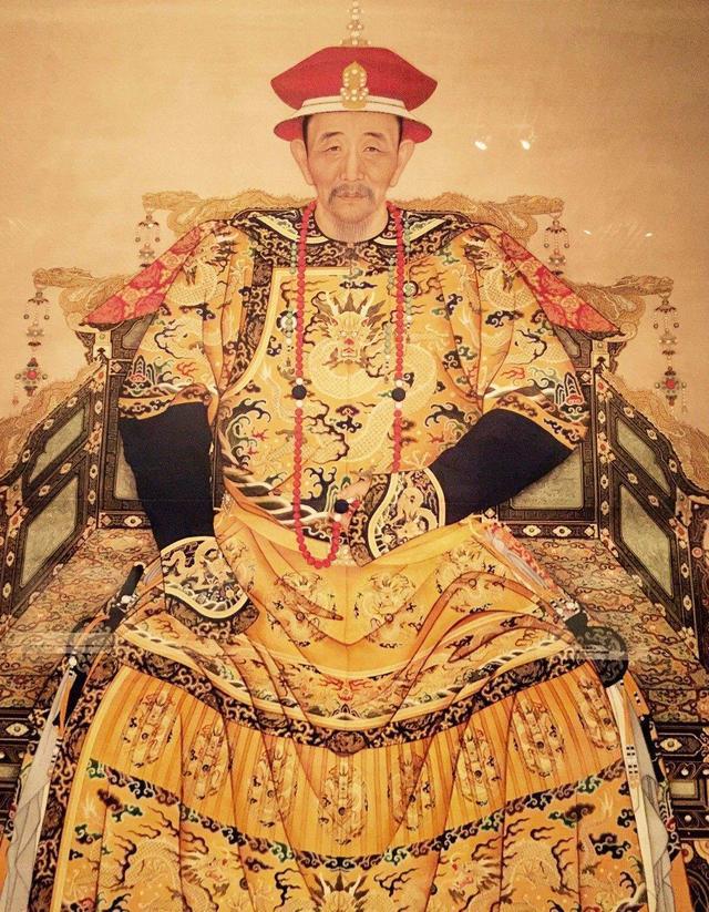 清朝康熙帝继位全过程解密：原来最初的皇位继承人并非他