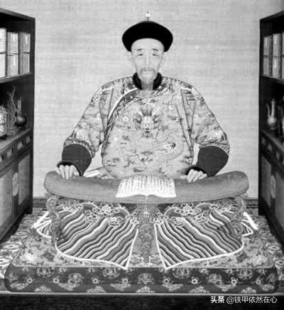 清朝康熙皇帝共有35子、20女,仅有24个儿子、7个女儿活至成年