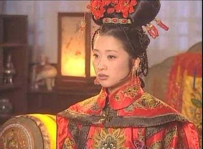 康熙三位皇后,一個(gè)比一個(gè)紅顏薄命!第三位皇后僅一日便英年早逝