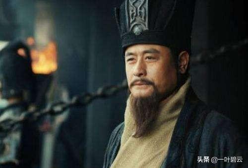 三國(guó)第一謀士是誰(shuí)？荀彧到前排來(lái)，郭嘉、諸葛亮、司馬懿往后靠