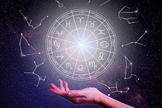 今日星座指南:十二星座运势大揭秘!