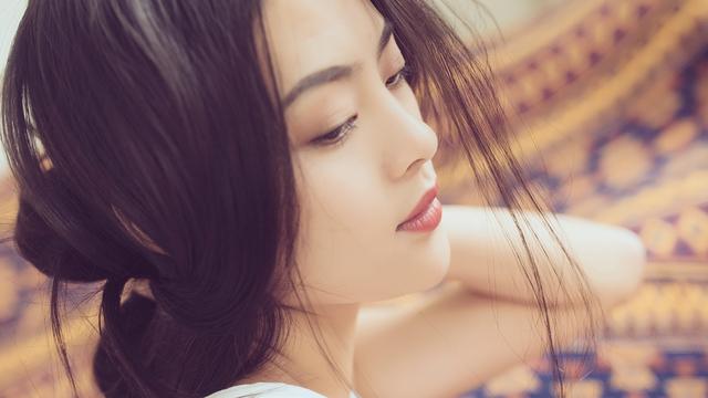 金牛座深爱一个人的5大表现，看似冷漠却实际在默默关心