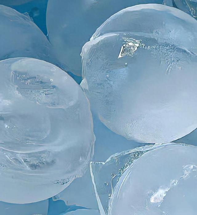 狮子座：最高傲的星座，却也是爱情里最认真的