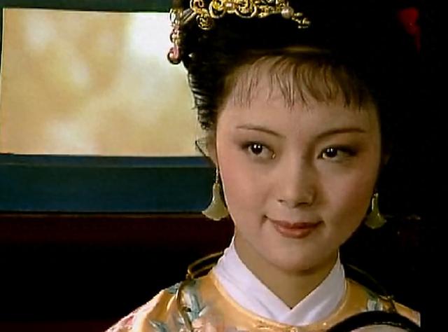 薛宝钗嘲讽“杨国忠”却搞笑自己，“啪啪”打自己脸