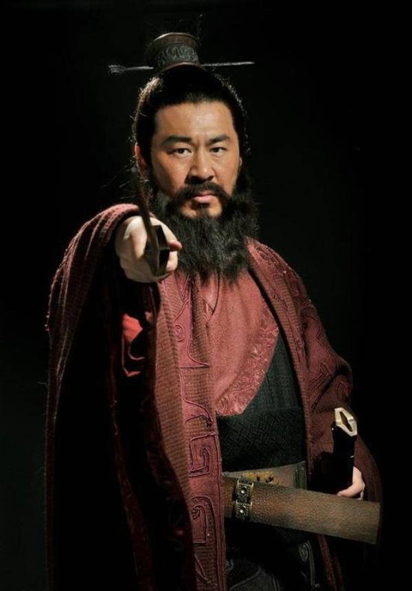 曹操为何选择曹丕作为接班人,而不是其他儿子?