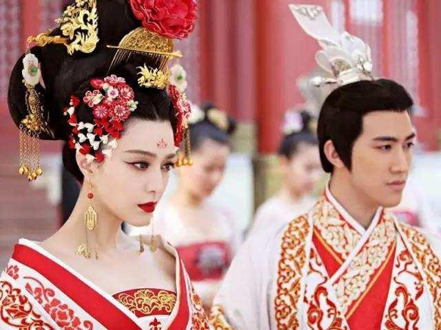 武则天的权力崛起与其丈夫李治的心理挣扎