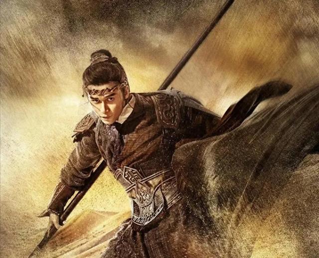 霍去病:19岁封狼居胥!他是汉武帝的“帝国尖刀”,以闪电战打败匈奴